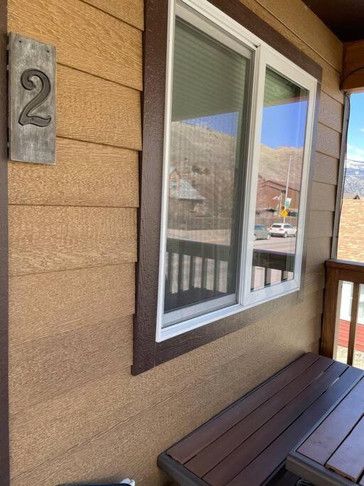 Parkway Yellowstone Guest House Room #2 Гардинър Екстериор снимка